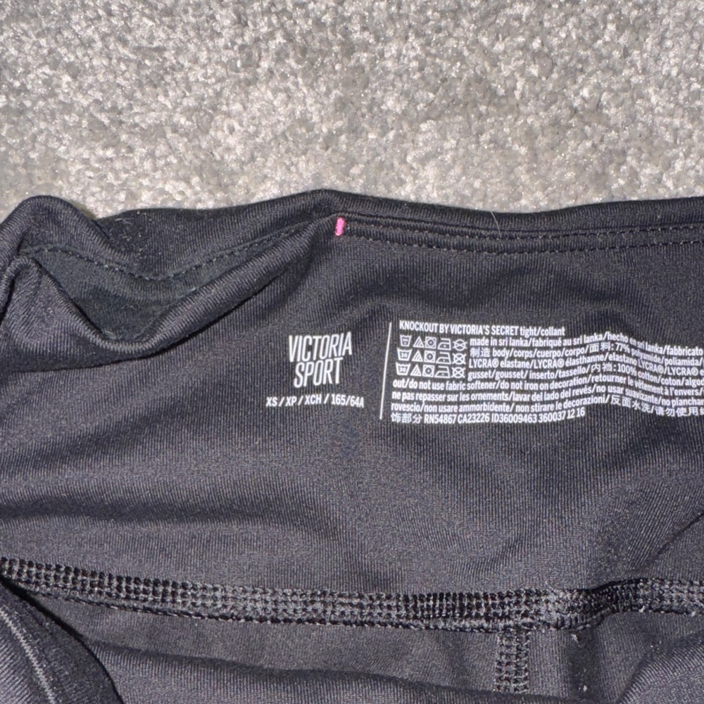 Victoria's Secret Black Leggings - Picture 4 of 4